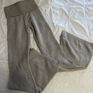 Edikted Gray Knit pants